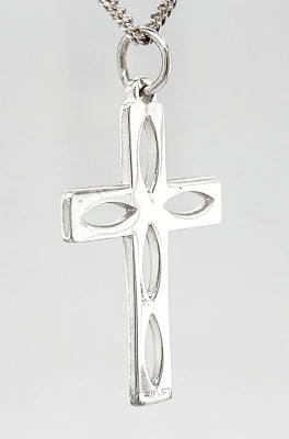 Sterling Silver Pierced Cross Pendant 3.1g ( 34 x 17 x 1.6mm )