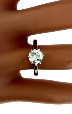 1.11ct Diamond & 18ct White Gold Solitaire Ring 3.0g