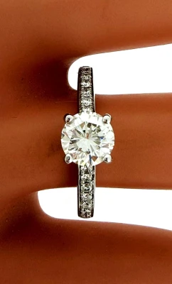 1.30ct Diamond ( GIA) & 18ct White Gold Solitaire Ring 3.7g