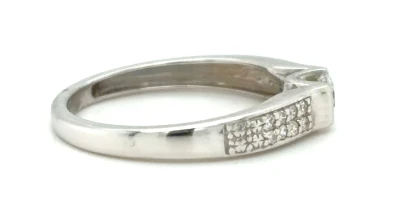 0.50ct Diamond & 18ct White Gold Solitaire Ring  2.5g