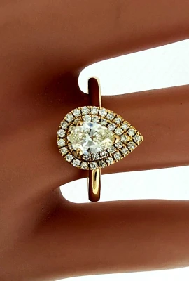 0.65ct Diamond & 18ct Gold Pear Shape Halo Solitaire Ring 3.4g