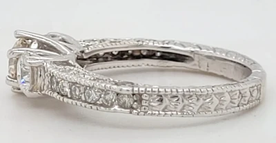 1.15ct Diamond & 14ct White Gold Trilogy Ring 3.1g