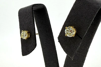1.01ct Diamond & 18ct Gold Solitaire Stud Earrings 1.2g