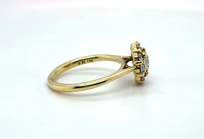 0.75ct Diamond & 18ct Gold Halo Ring. Centre 0.45ct GIA Cert