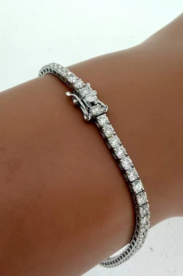 3.11ct Diamond & 18ct White Gold Tennis Bracelet 6.9g 7.5 Inch