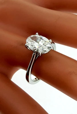 2.00ct Lab Grown Diamond & Platinum Solitaire Ring 5.2g