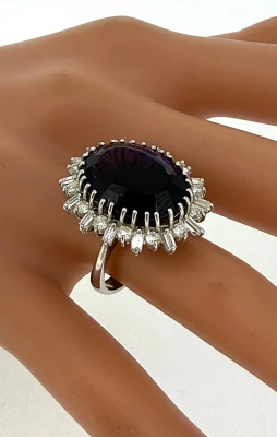 15.00ct Amethyst & 1.50ct Diamond/Platinum Halo Dress Ring 11.1g