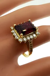 5.50ct Tourmaline & 1.00ct Diamond Halo/Dress Ring- 14ct Gold 7.0g