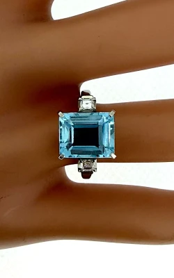 4.61ct Aquamarine & 0.16ct Diamond Platinum Dress Ring- 6.5g