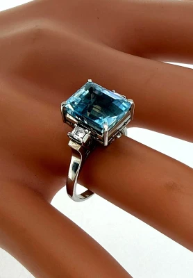 4.61ct Aquamarine & 0.16ct Diamond Platinum Dress Ring- 6.5g