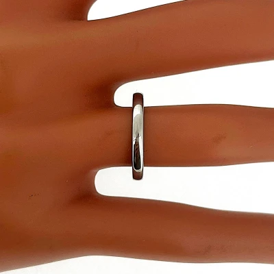 2.5mm Platinum Courted Wedding Band 4.5g
