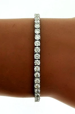 4.57ct Diamond & 18ct White Gold Tennis Bracelet 8.0g 7.5 Inch
