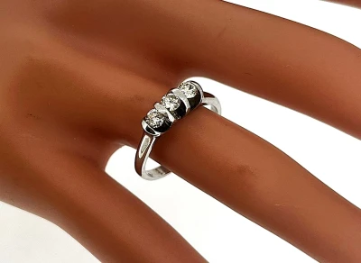 0.50ct Diamond & 18ct White Gold Trilogy Ring 4.1g