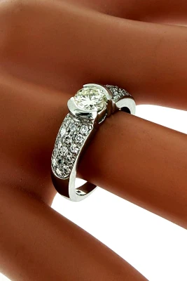 1.00ct Diamond & Platinum Solitaire/Dress Ring 7.4g