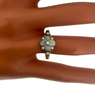 Opal & 0.10ct Diamond -9ct Gold Dress Ring 2.5g