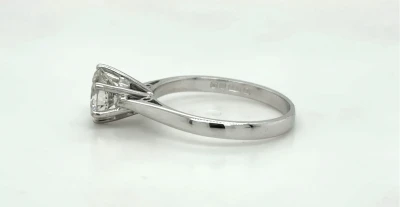 1.11ct Diamond & 18ct White Gold Solitaire Ring 3.0g