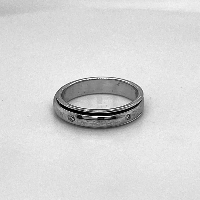 0.08ct Diamond & 9ct White Gold 4mm Spinner Band 2.7g
