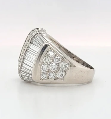 2.25ct Diamond & 18ct White Gold Dress Ring 10.8g Size M