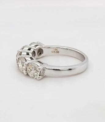 2.56ct Diamond & 18ct White Gold 5 stone Eternity Ring 5.7g