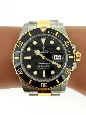 Rolex 41mm Submariner Date- 18ct Gold & Stainless Steel UNWORN 2022 Box & Papers Model: 126613LN