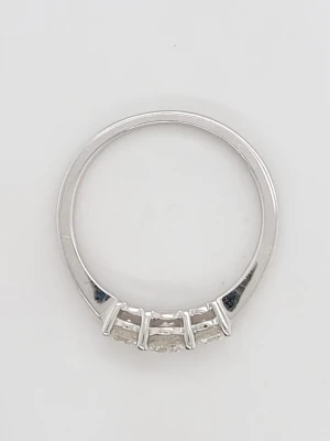 0.75ct Diamond & 18ct White Gold Trilogy Ring 3.7g