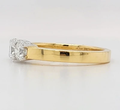 1.00ct Diamond & 18ct Gold Trilogy/Eternity Ring 5.0g