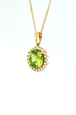 1.99ct Peridot & 0.16ct Diamond Pendant - 9ct Gold 16/18Inch 2.66g