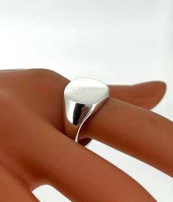 Sterling Silver Signet Ring 9.3g