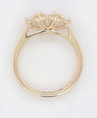 1.71ct Lab Grown Diamond & 9ct Gold Trilogy Ring (Ovals) 3.7g size M