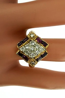 0.80ct Ruby & 0.30ct Diamond Art Deco Style Dress Ring -18ct Gold 7.3g