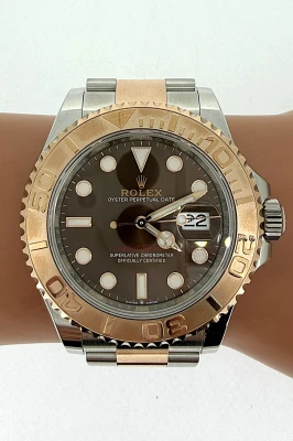 Rolex 40mm YachtMaster 18ct Gold & Stainless Steel CHOCOLATE DIAL 2022 Box & Papers UNWORN Model 126621