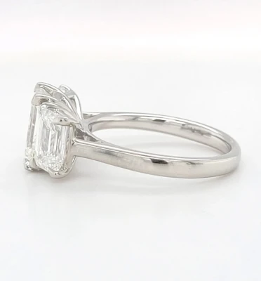 4.06ct Lab Grown Diamond & Platinum Trilogy Ring 7.0g Size M