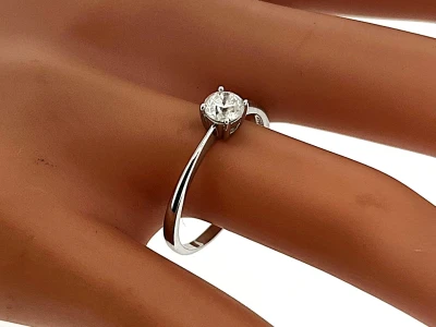 0.50ct Diamond & 9ct White Gold Solitaire Ring 1.8g