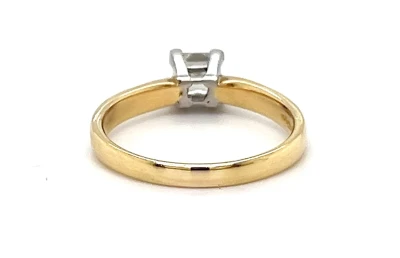 0.50ct Diamond & 18ct Gold Solitaire 4.0g