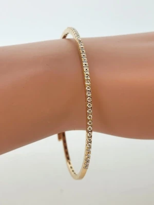0.53ct Diamond & 18ct Gold Twist/Flex Bangle 8g