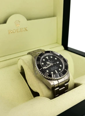 Rolex 42mm Sea-Dweller Stainless Steel 2011 Box & Papers Model|: 116660