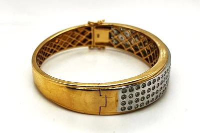 2.04ct Diamond & 18ct Gold 13.3mm Bangle 42.7g
