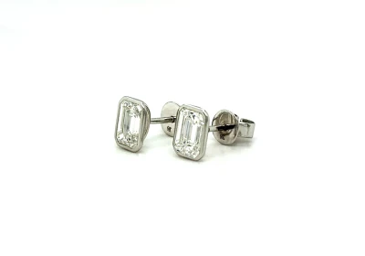 2.07ct Lab Grown Diamond & 9ct White Gold Solitaire Stud Earrings 1.7g