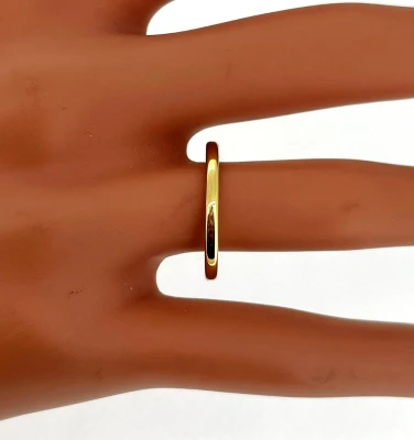 18ct Yellow Gold 2mm Court Wedding Band 2.5g