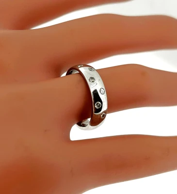 0.07ct Diamond & 18ct White Gold 5mm Court Band 6.3g