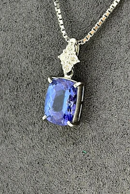 2.35ct Tanzanite & 0.10ct Pendant - Platinum 5.9g 16 Inch
