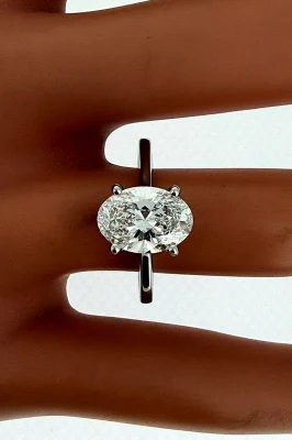 2.00ct Lab Grown Diamond & Platinum Solitaire Ring 5.2g