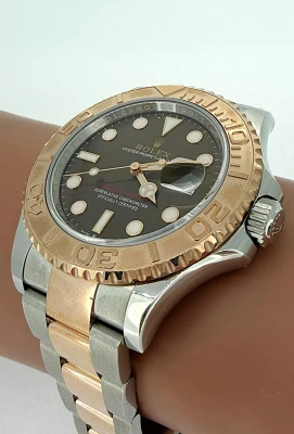 Rolex 40mm YachtMaster 18ct Gold & Stainless Steel CHOCOLATE DIAL 2022 Box & Papers UNWORN Model 126621