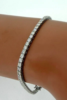 3.11ct Diamond & 18ct White Gold Tennis Bracelet 6.9g 7.5 Inch