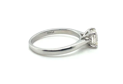 1.00ct Diamond & Platinum Solitaire Ring 4.4g