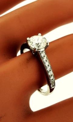 1.30ct Diamond ( GIA) & 18ct White Gold Solitaire Ring 3.7g