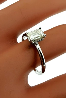 0.95ct Diamond & Platinum Solitaire Ring 2.48g