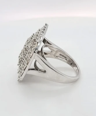 2.60ct Natural Diamond & 9ct White Gold Dress Ring 10g