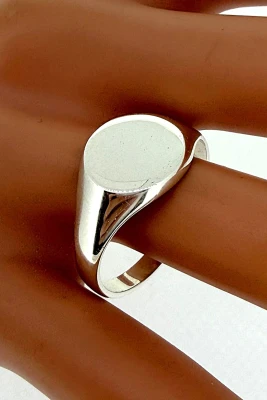 Sterling Silver Round Signet Ring 5.1g