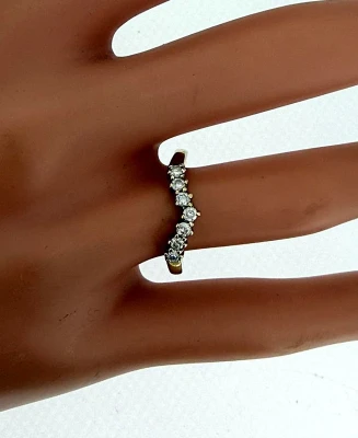 0.25ct Diamond 9ct Gold Wishbone Ring 1.7g